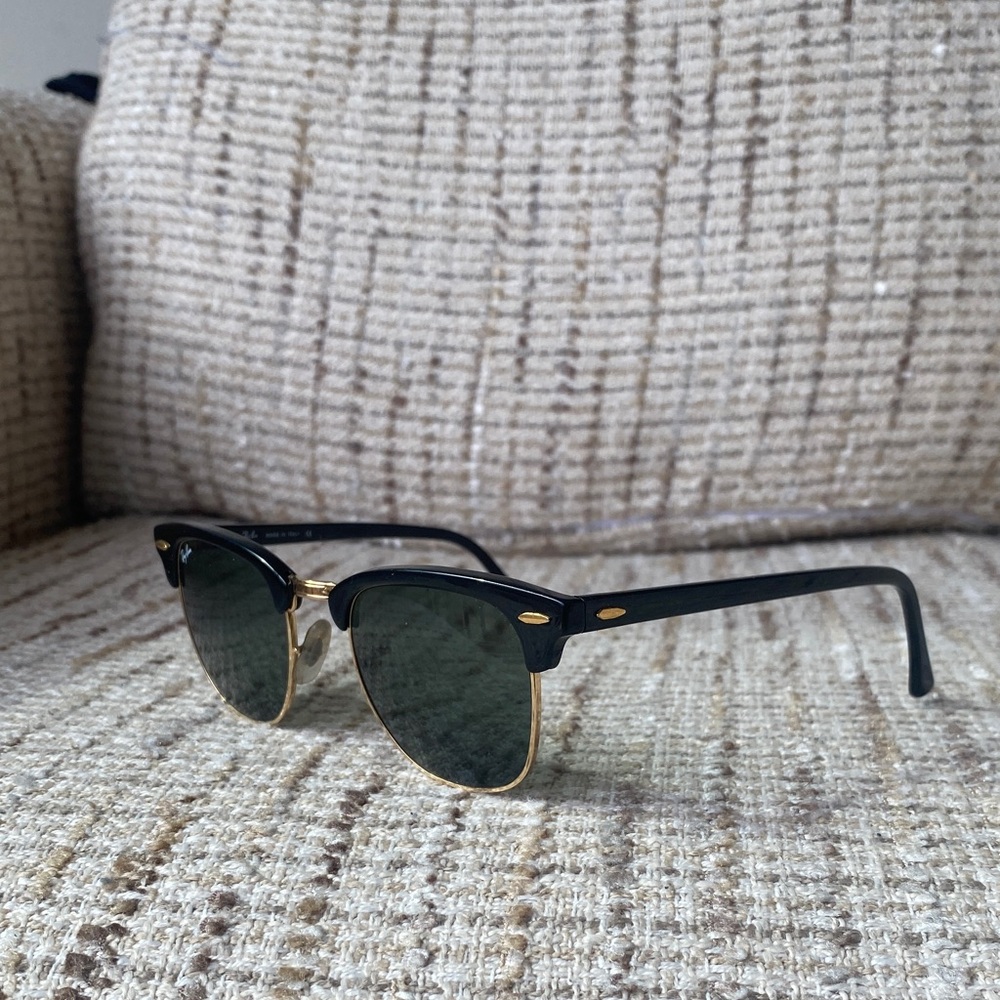 Ray-Ban Black Sunglasses